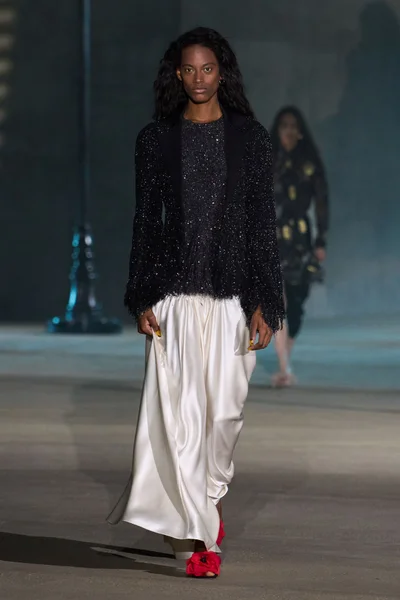 Look 55